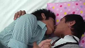 Kinky Asian Twinks Bareback! 😈