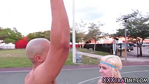 Petite Whore Gets Eaten Out With Handjob And Fingering!