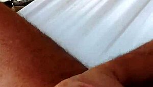 amateur portuguese flasher masturbates for valeria