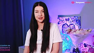 i can't get enough of jolie butt's naked ass