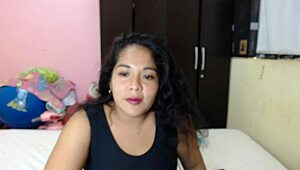 Sexy Latina Influencer Poses Naked For Her Webcam Followers!