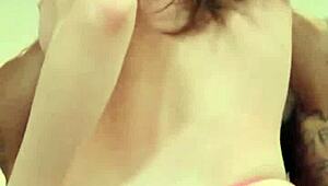 Help me screw this brunette deepthroat 😈