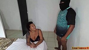 Insatiable wife chats dirty and fucks hot with groping