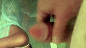 Подробный трибьют спермой и дрочка для Эльзы