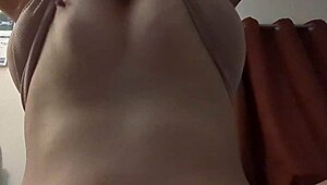 look at these big round tits bouncing freely