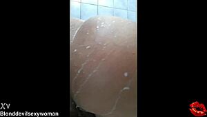 hey, i’m totally into watching lots of milk on webcam!