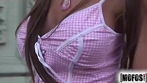 Mofos Com - Nessa Devil - I Know That Girl