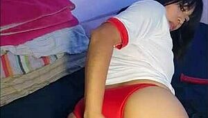 i was watching this japanese brunette in her bloomers masturbating and it was so hot, but i cant spell right.