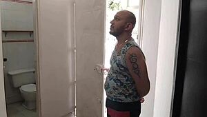 Interracial Amateur Deepthroats Outdoors Before Cum On Face