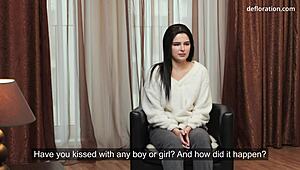 Så nervøs, Salma Saire deler sin jomfru-casting og solo-lek