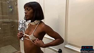 black milf ana foxxx fingers herself at home