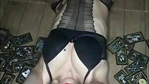 Emociones intensas en anal casero a lo perrito con culo grande y corrida