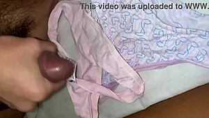 Amateur couple enjoys cumshot compilation with mouthful and facial