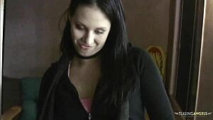 Instead of filling her car, brunette gets seduced and banged at home