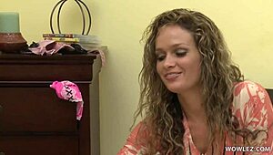 natalie, let’s have fun with this experienced lesbian babe licking me