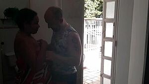 Interracial Amateur Deepthroats Outdoors Before Cum On Face