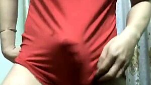 trai blued cặc to in gay encounter with big cock and intense action