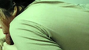 Asian girlfriend wants to ride on top and gets wild