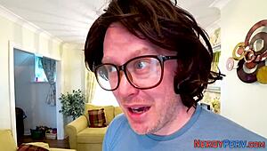 oi, yorkshire nerd scoring a blowjob from chubby brits