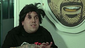 Chapter 2: Remigio de Torbe in blowbang bukkake