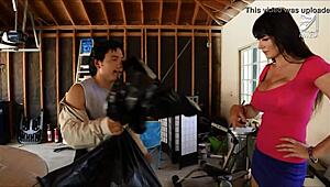 Mexican Exterminator Bangs Eva Karera’s Huge Tits Hard