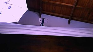 A kis ribancok mindig keményen megbaszva végzik a tanár által