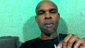 Latina amatør Fernanda Chocolatte i bukkake-scene