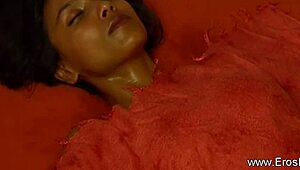 learn the art of sensual pussy massage with an indian lover