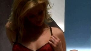 i rubbed my golden snatch in the mirror, feeling so horny