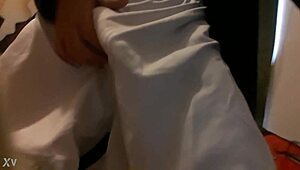 solo webcam session at home