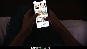 Blonde STEP SISTERS Chloe Cherry and Gwen Vicious SHARING their STEP BROTHER'S COCK!