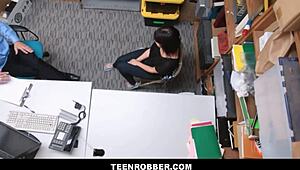 shoplifter fucks officer to avoid charges