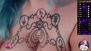 i love teasing my fat juicy pussy