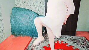 Wow! Sissy in Party Mini Dress Shows Big Ass and Booty as Crossdresser Femboy! What a Sight!