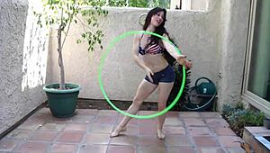 Trixx The Fitness Girl Tries Hooping