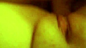 Amateur couple in USA announces orgasm during slow fucking