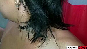 Fui Tomar Banho e Todo Mundo Quis Participar na Casa dos Primos