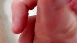 This gay teen is masturbating solo 😏