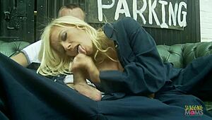 A beautiful blonde mother takes a large penis inside her vagina in a hardcore position