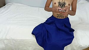 i'm licking pussy and giving footjob, or fighting, it's all messy shit