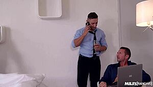 MILF JASMINE JAE BANGS THREE STUDS IN HOTEL ROOM!