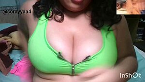 arab amateur gets horny on video call with big tits 😏