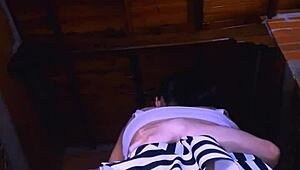 La Hijastra Seducing Her Friend with Tempting Looks in the Apartment