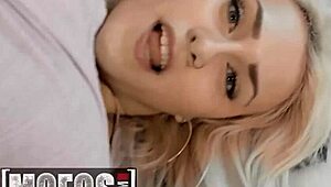 Indica Monroe enters Scott Nails' car through the window and heads for his seat - Mofos