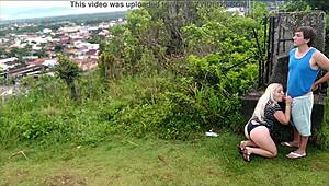 Câmera do Parque Flagra Casal Fodendo em Público com Estilo