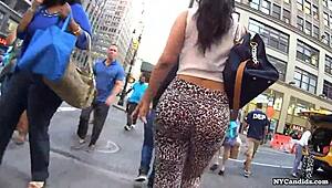 Intriguing Spandex-Clad Ass in High Resolution