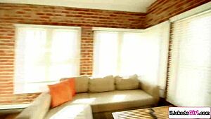 Lesbian babe licking teen pussy 😍