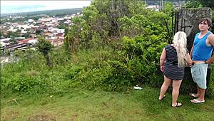Câmera do Parque Flagra Casal Fodendo em Público com Estilo