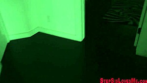 ヤング美女が義兄に激フェラで口内ザーメン大量射精！