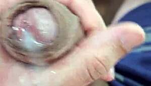 Cute twink jerks off amazingly!